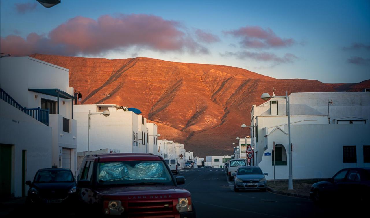 Volcanokite Apartments Famara Dış mekan fotoğraf